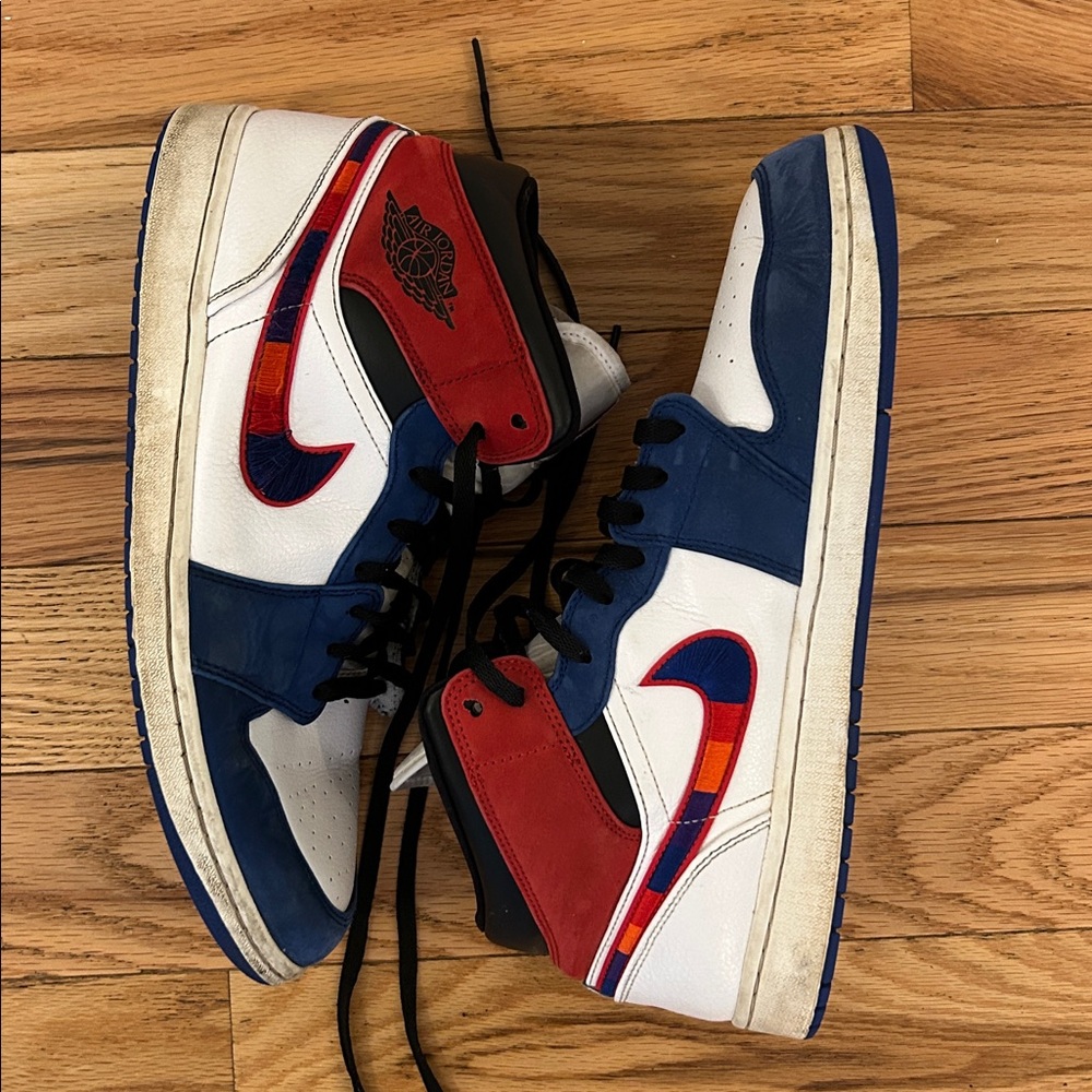 NIKE Air Jordan 1 Mid 'Multicolored Swoosh'